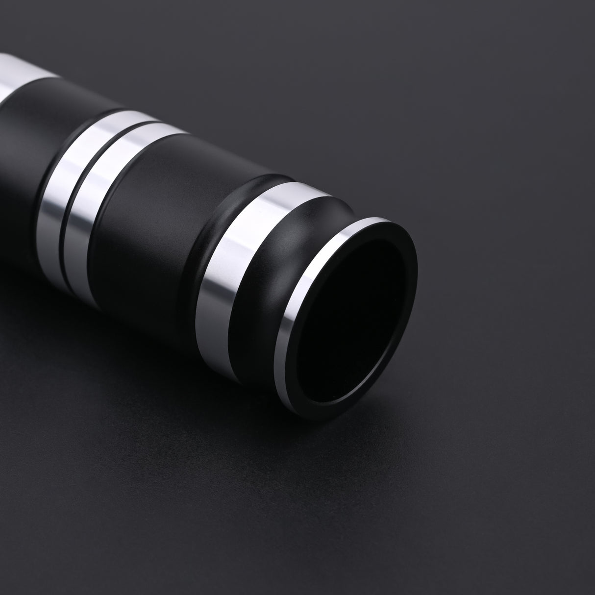 Saberlight® Duelist Lightsaber (BUY 1 GET 1 FREE)