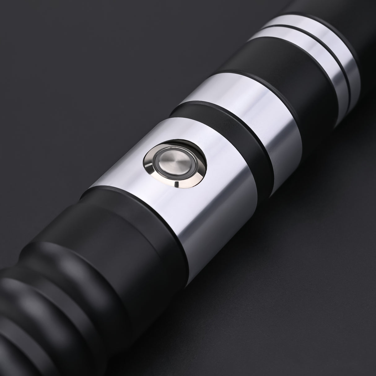 Saberlight® Duelist Lightsaber (BUY 1 GET 1 FREE)