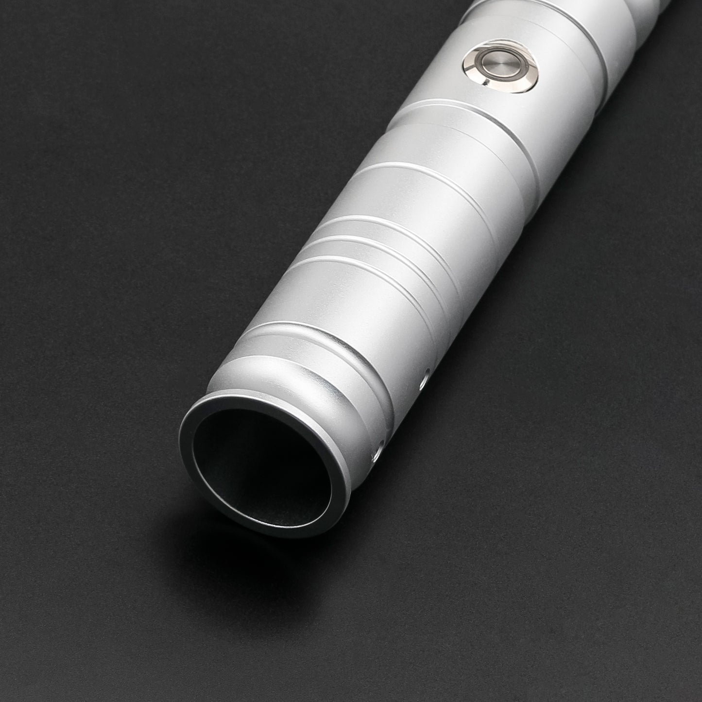 Saberlight™ Duelist-Lichtschwert (1 KAUFEN, 1 GRATIS ERHALTEN)