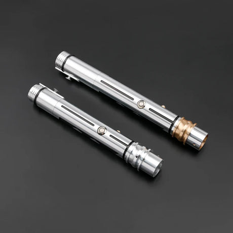 Ahsoka Special Edition Lightsaber Hilt (Empty)